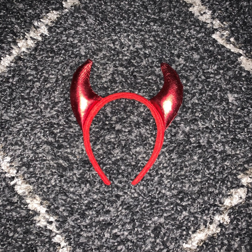 Devil horn headband